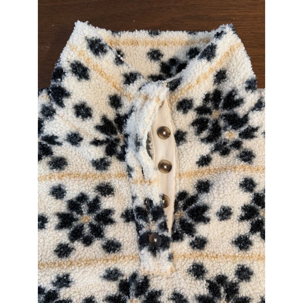 Loft Pullover - S - Picture 2 of 4
